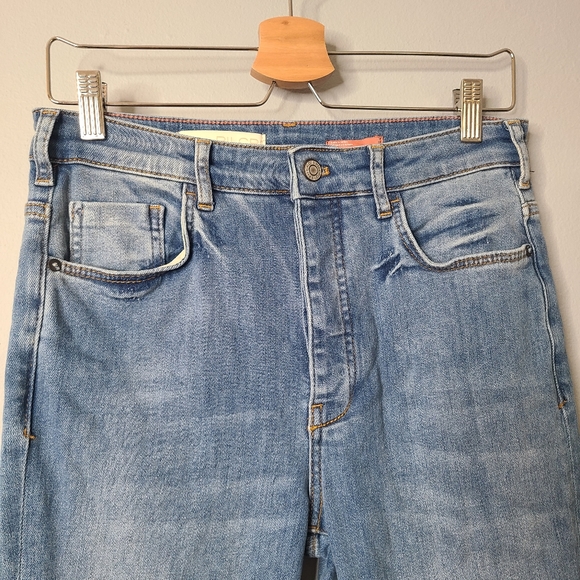 Anthropologie Pilcro High Waist Flared Button Fly Jeans - Picture 3 of 8